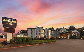 The Ashley Inn & Suites